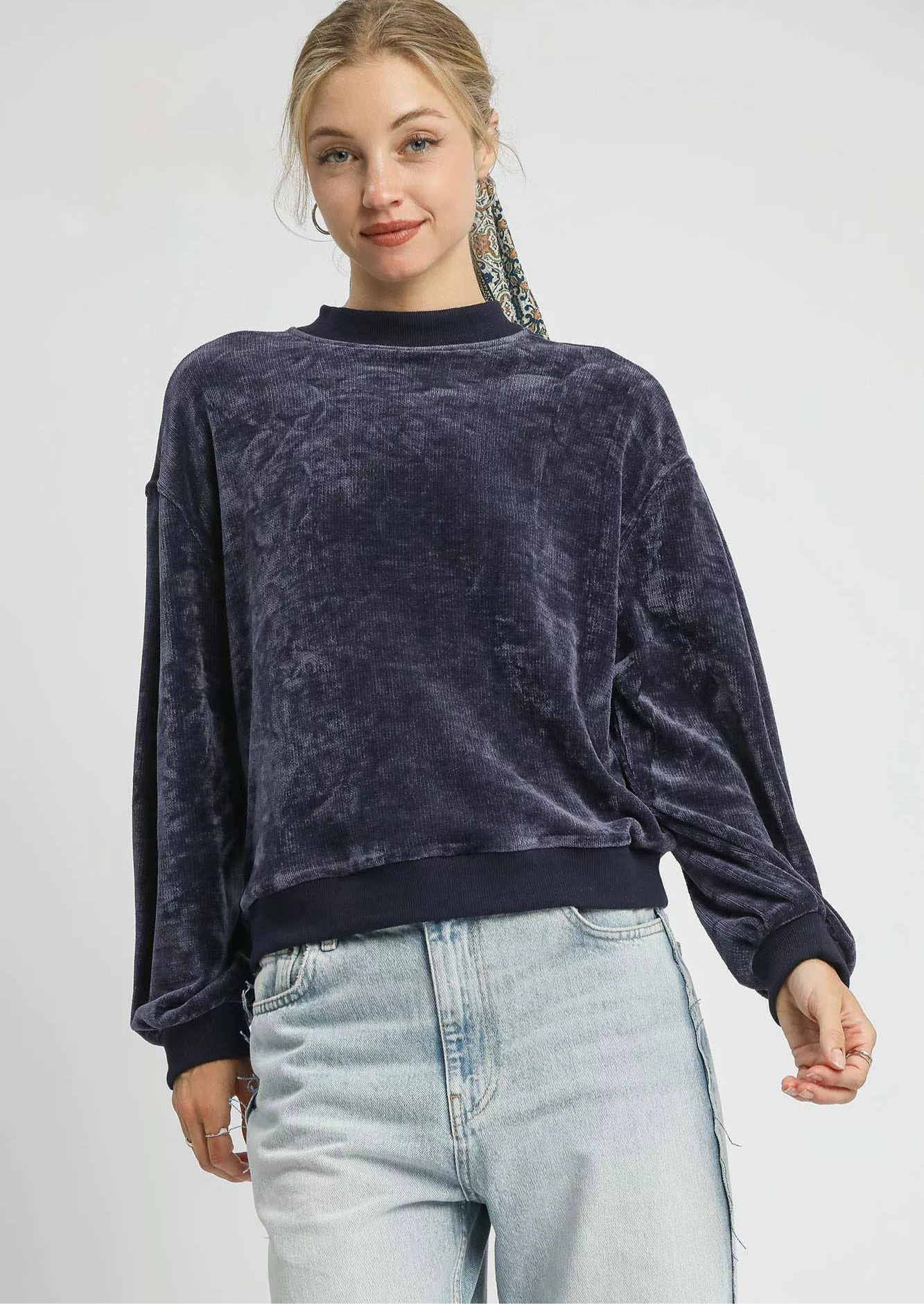 Velour Dreams Sweatshirt (Midnight)