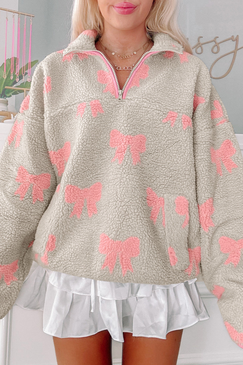 Bow & Tell Sherpa Pullover