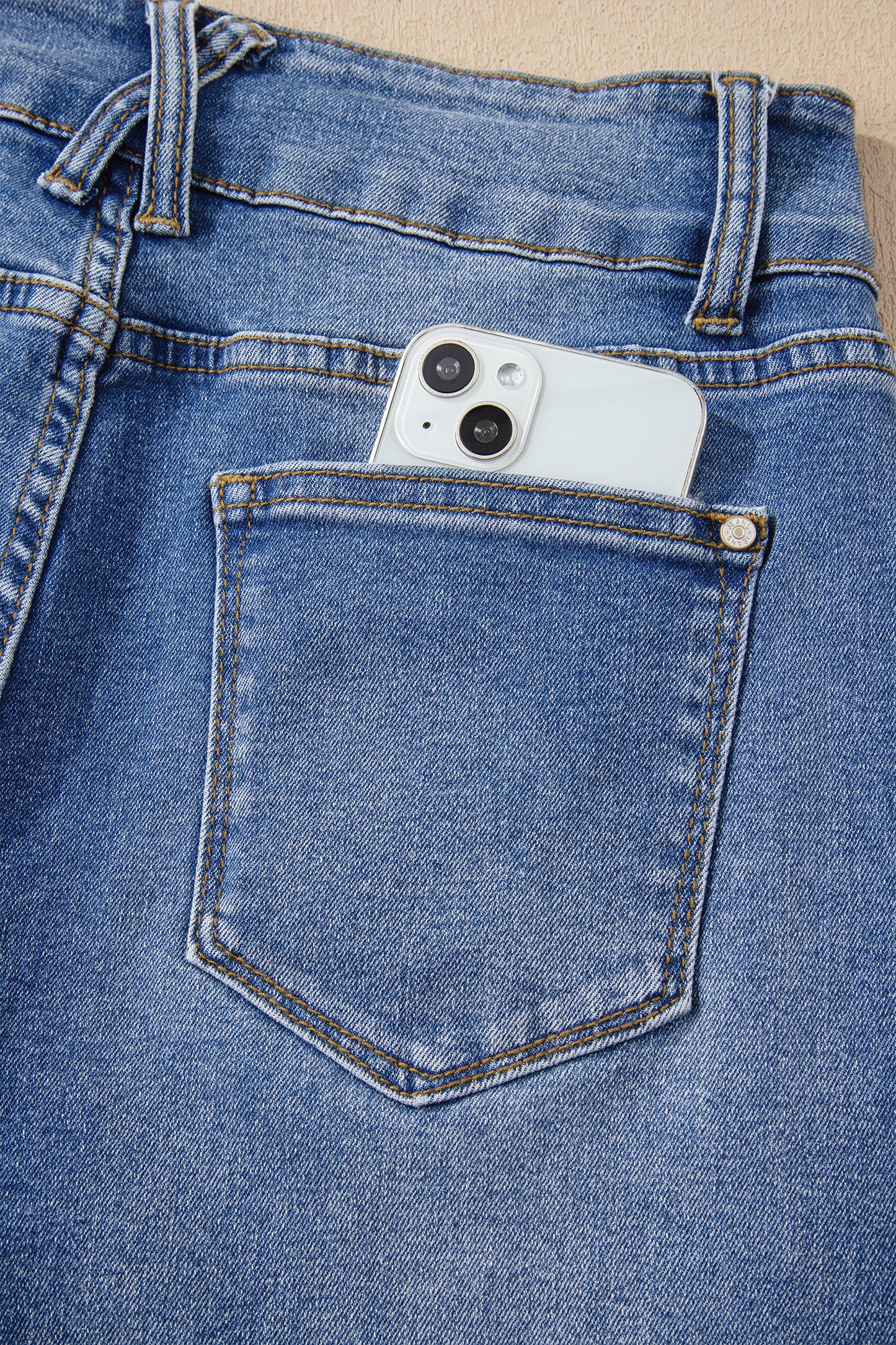 Ridgeview High-Rise Wide Leg Jeans
