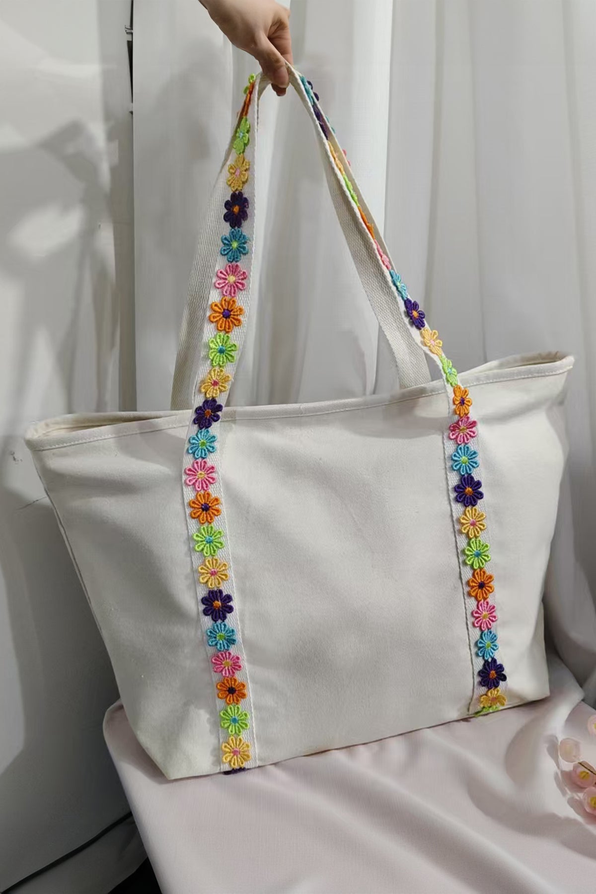 The Happy Daisy Tote