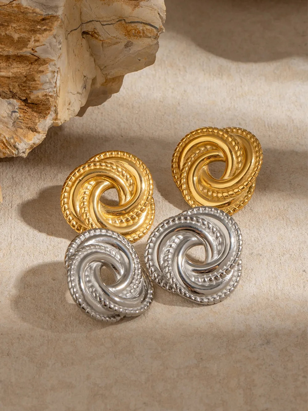 0d22e65a-2825-4c3c-9669-205aa5d9b869-Max