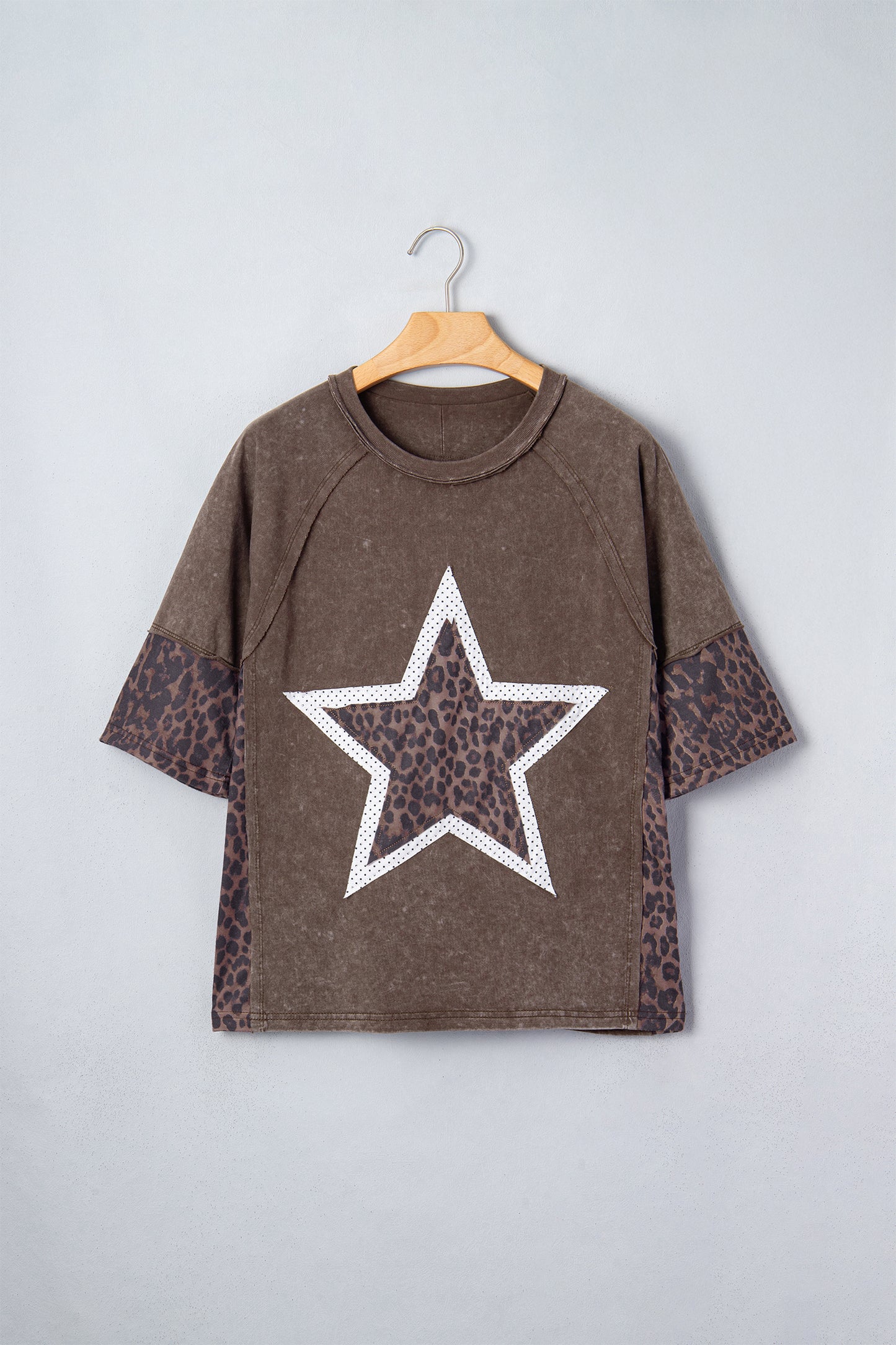 Mineral Wash Exposed Seam Leopard Star Patched T Shirt