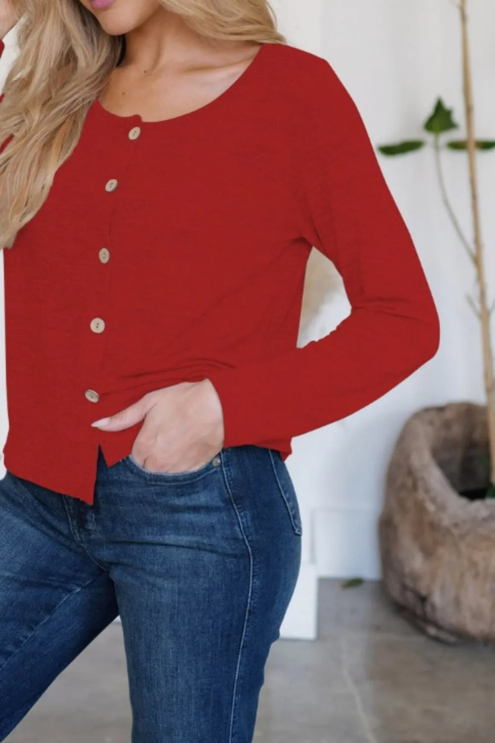 13e64fd4-9d01-44db-8f71-ecb9ae1c20e4-Max