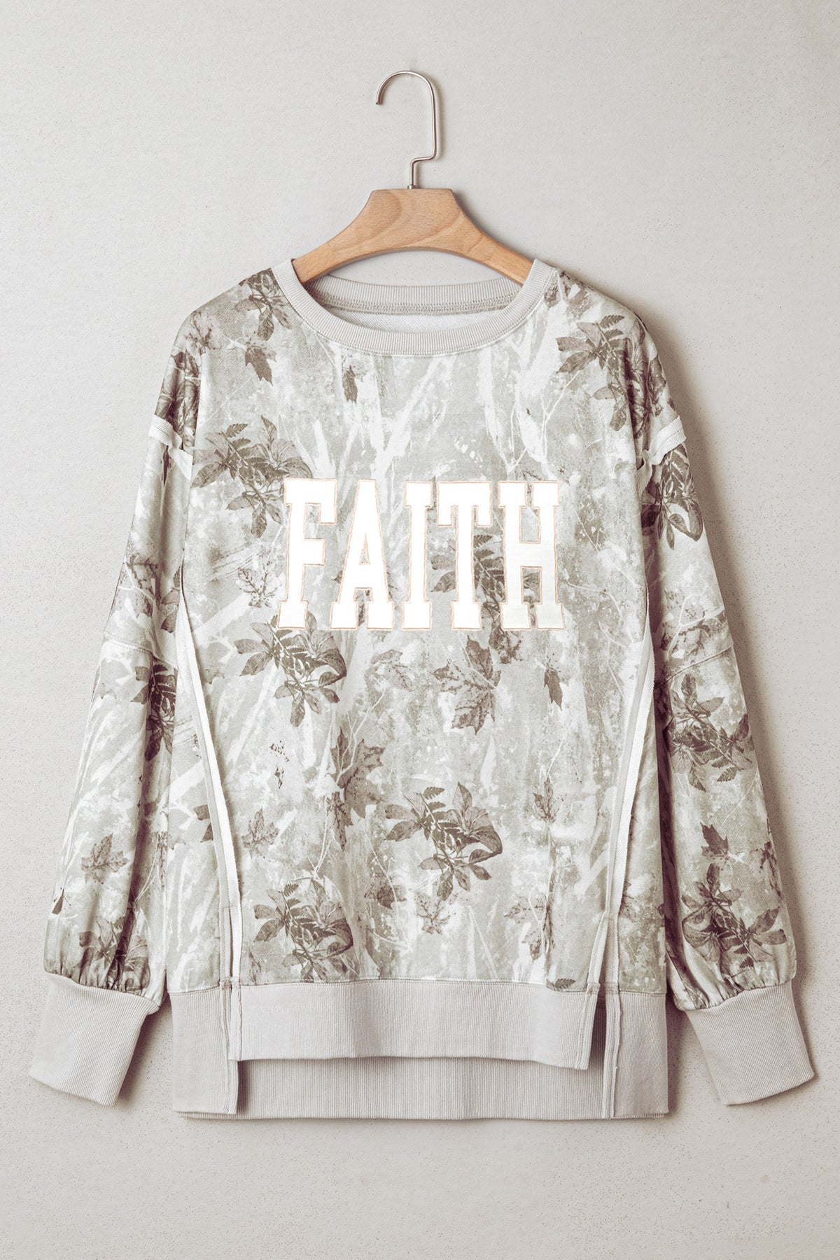Gray Faith Embroidered Graphic Casual Pullover Camo Sweatshirt