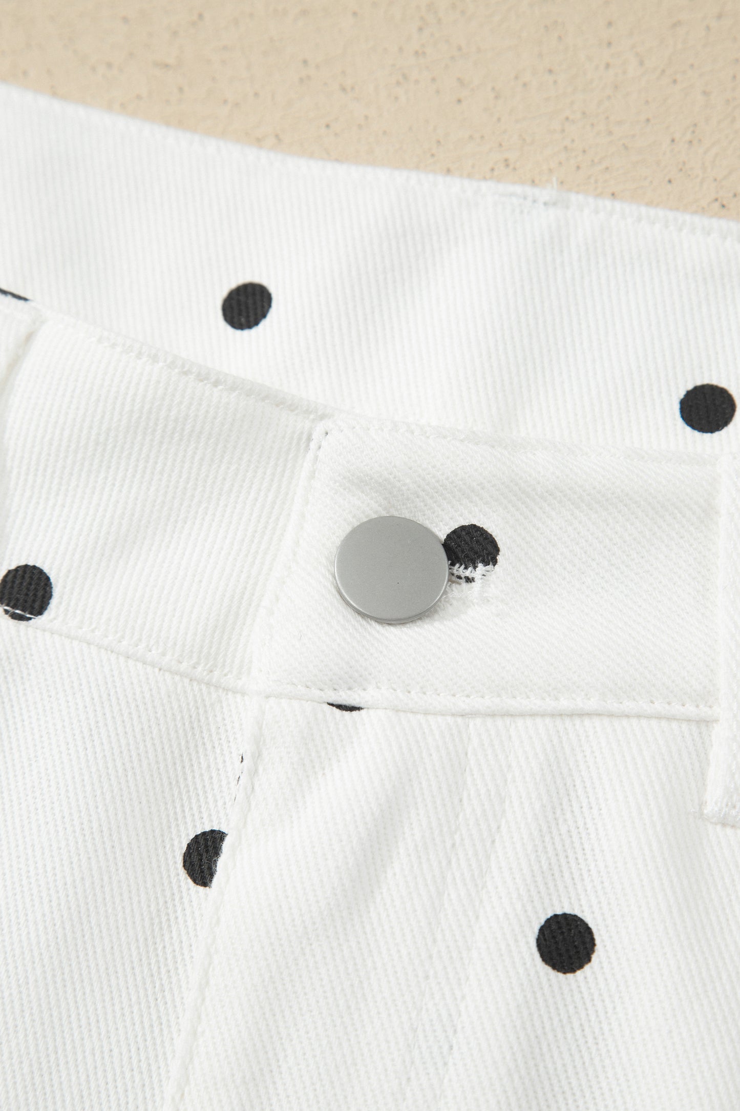 Paris Picnic Scallop Shorts