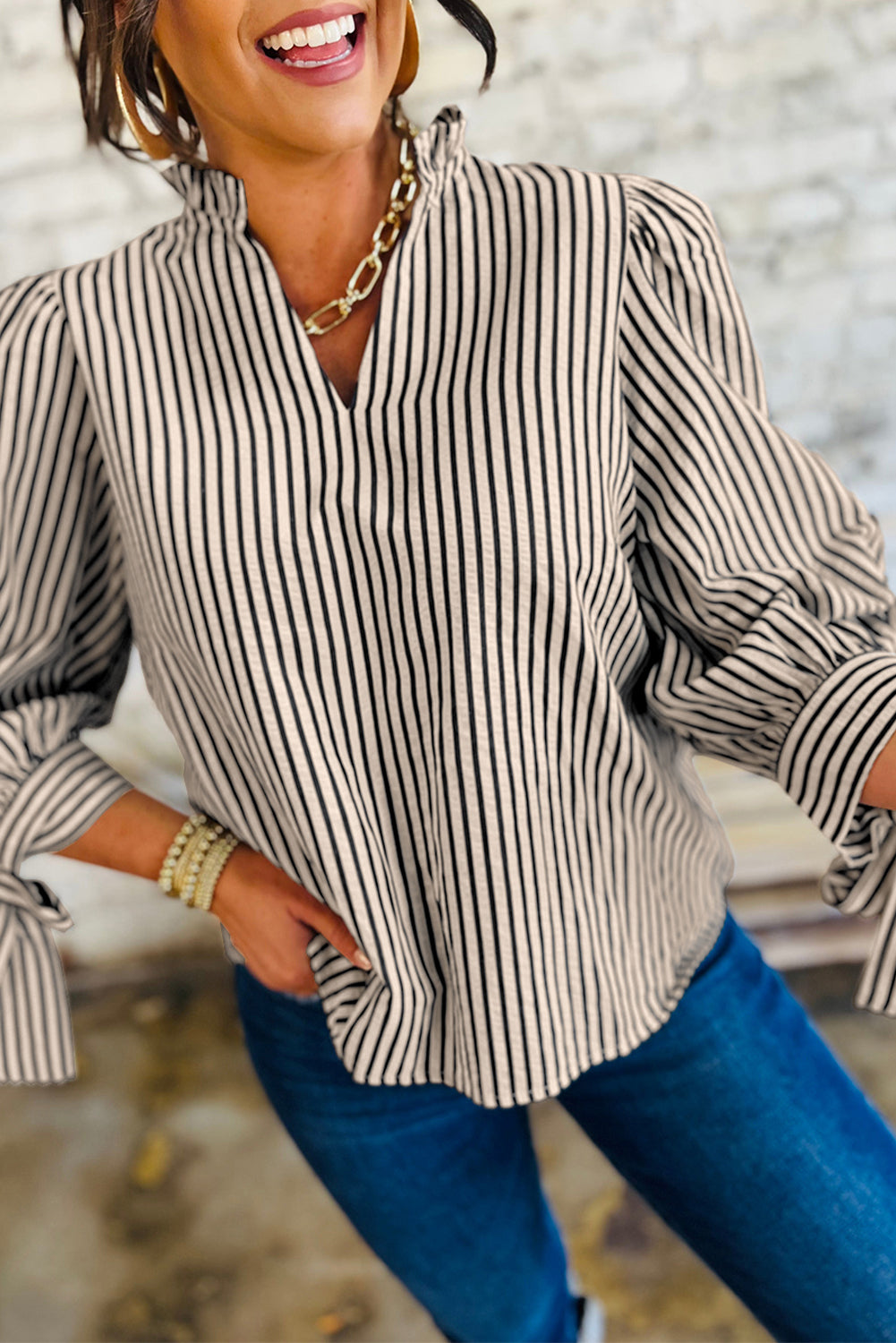 Chic & Tied Blouse 🖤🎀