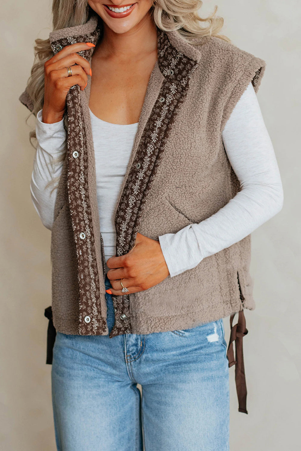 Goat Side Bows Sherpa Fleece Vest