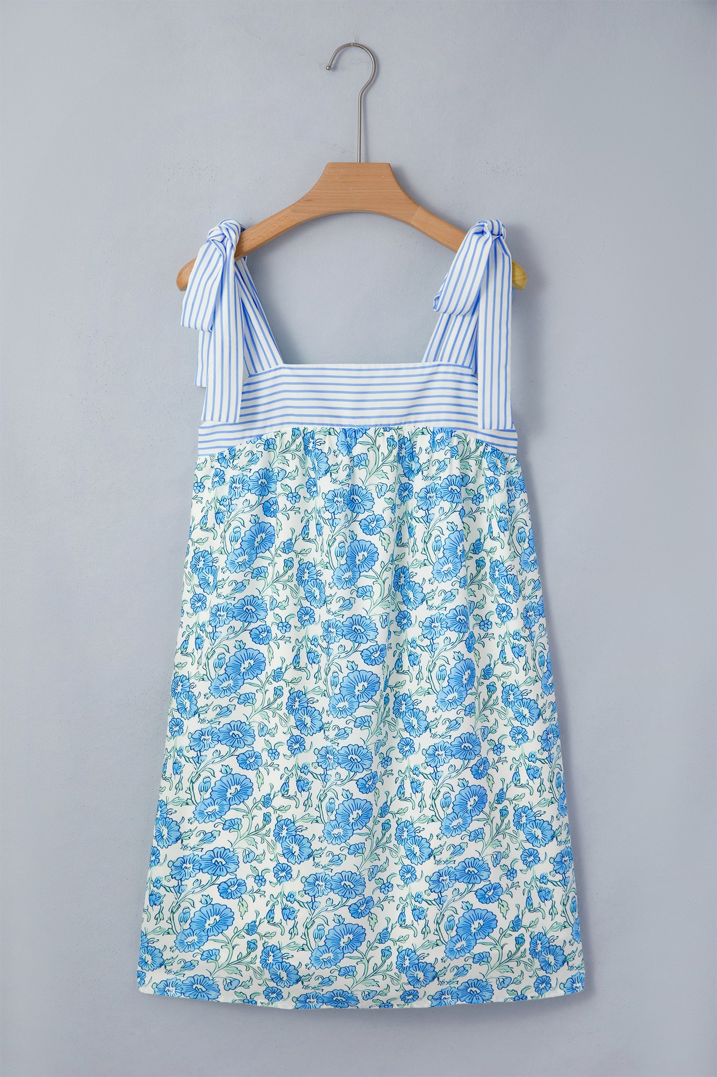 The Coastal Bloom Mini