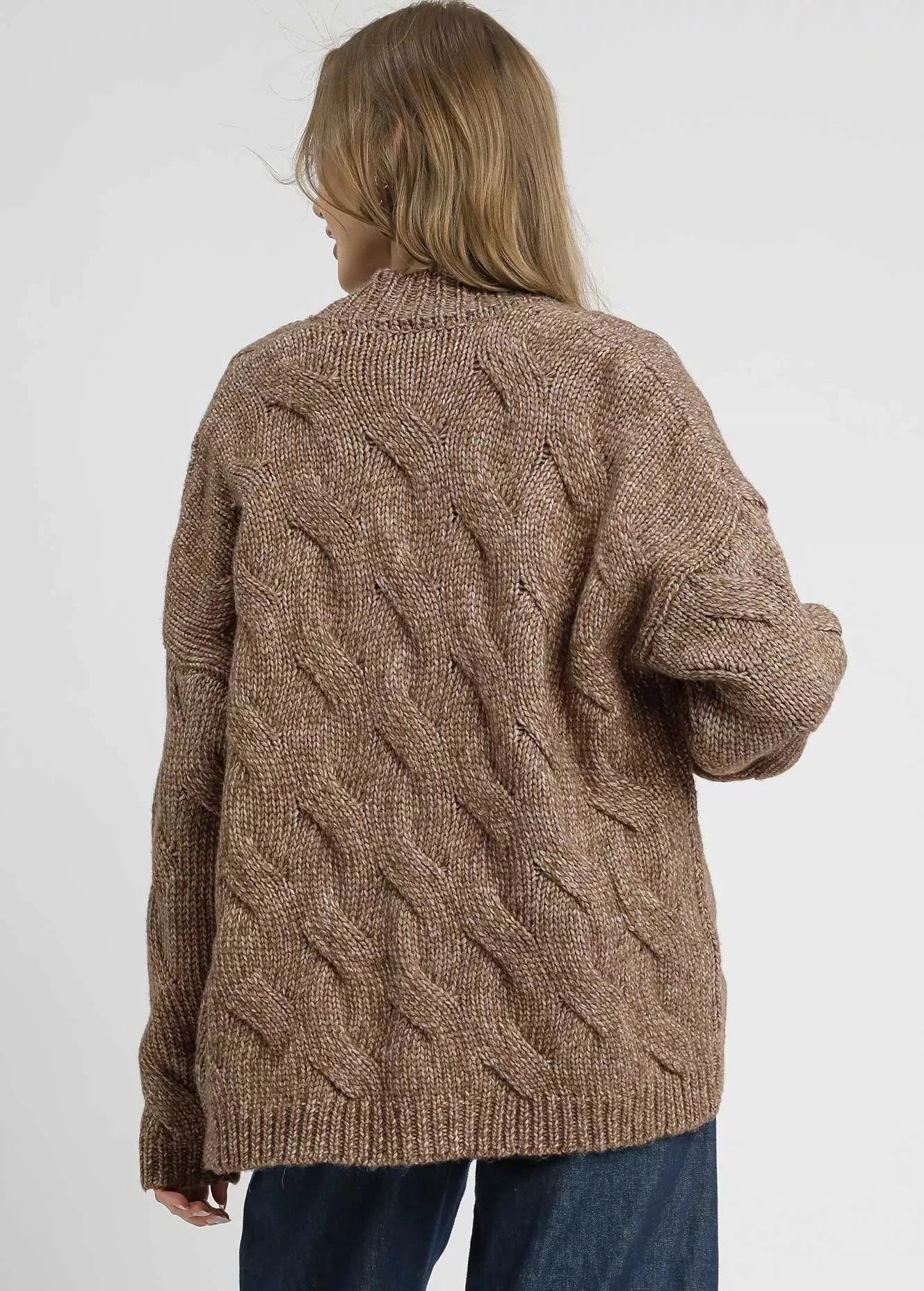 4f6014bc-4f39-4f00-a7e9-8605f6e2a2f8-Max-Origin