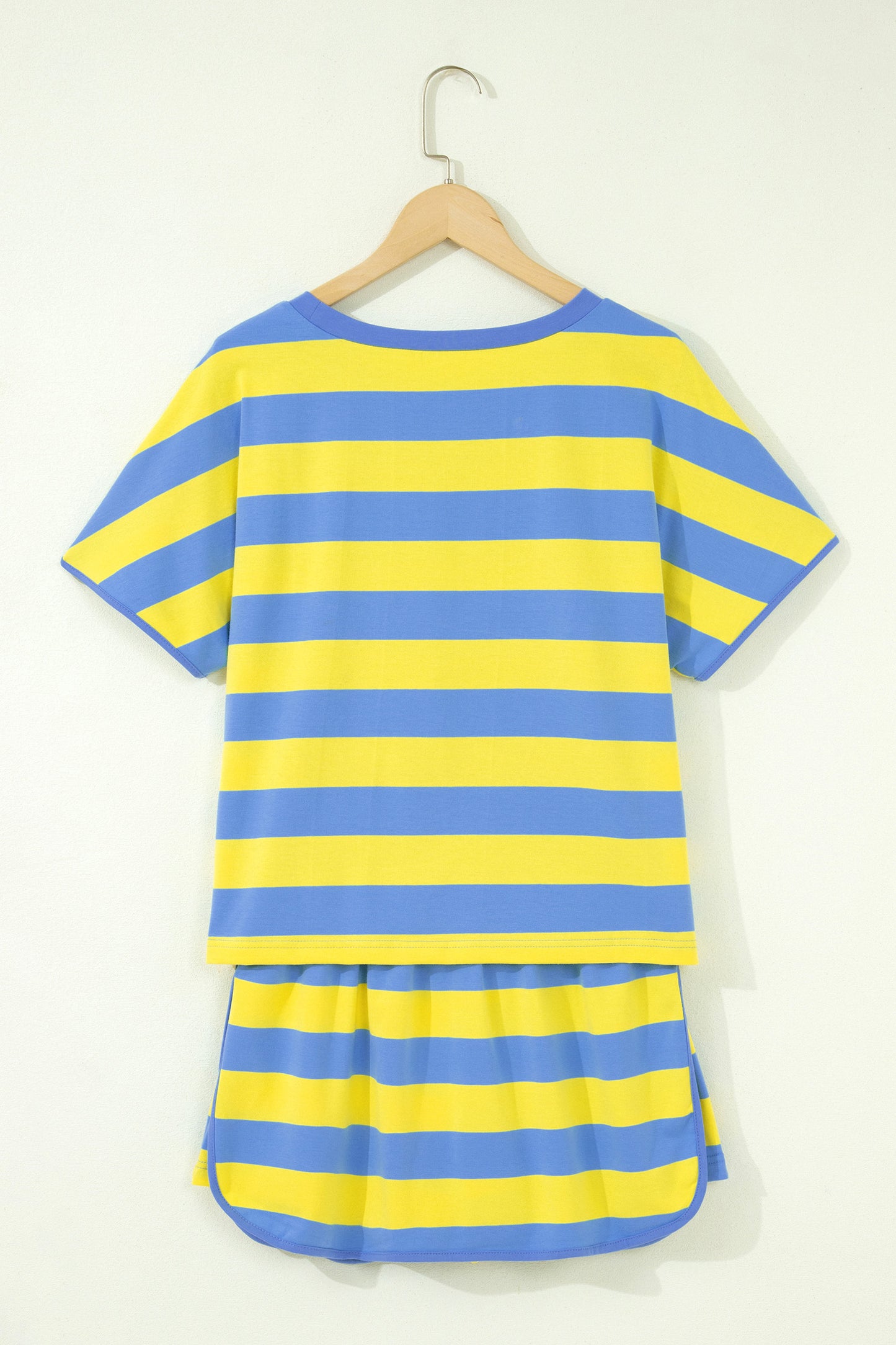 Boardwalk Stripe Lounge Set