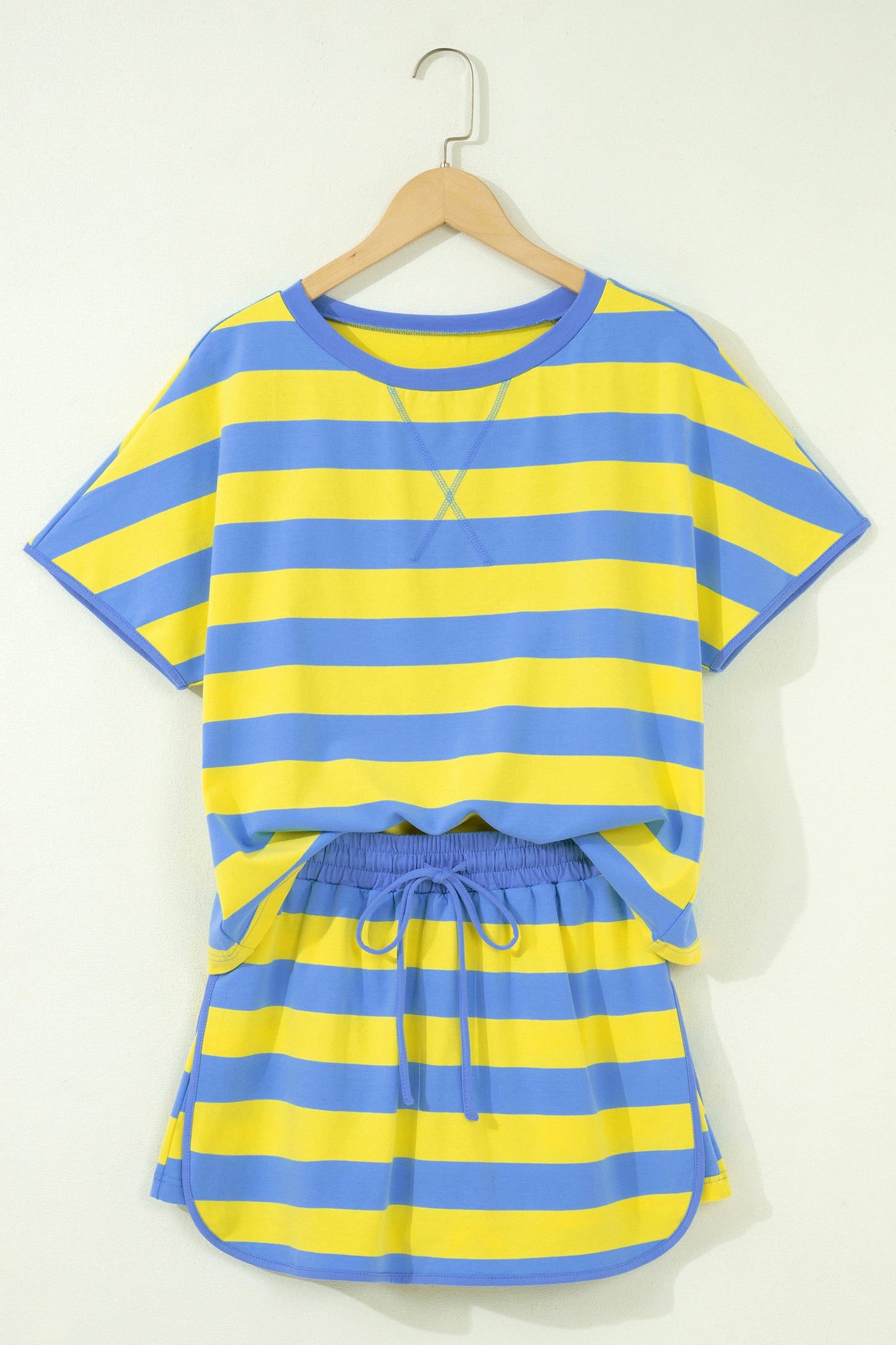 Boardwalk Stripe Lounge Set