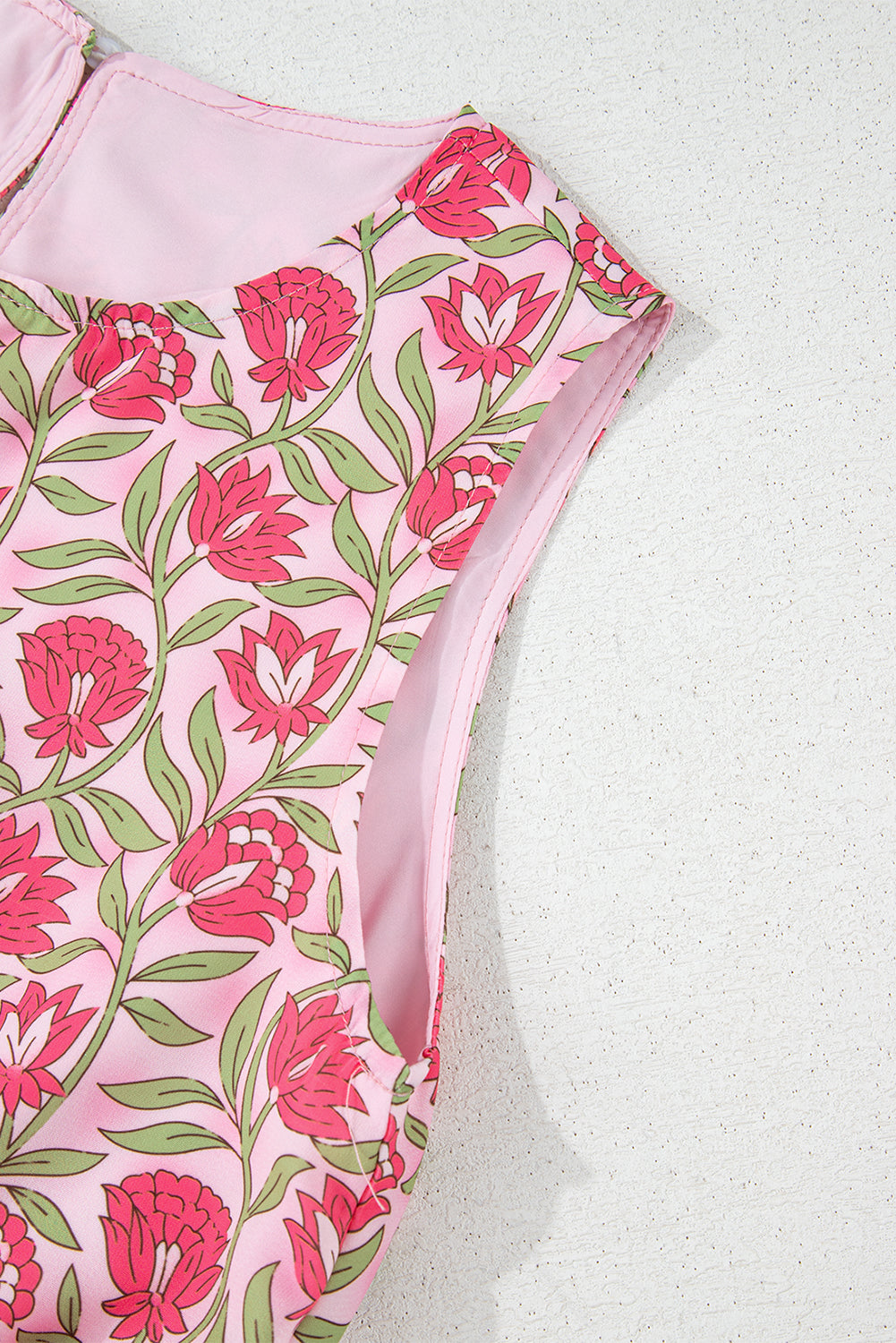 Pink Palm Garden Set