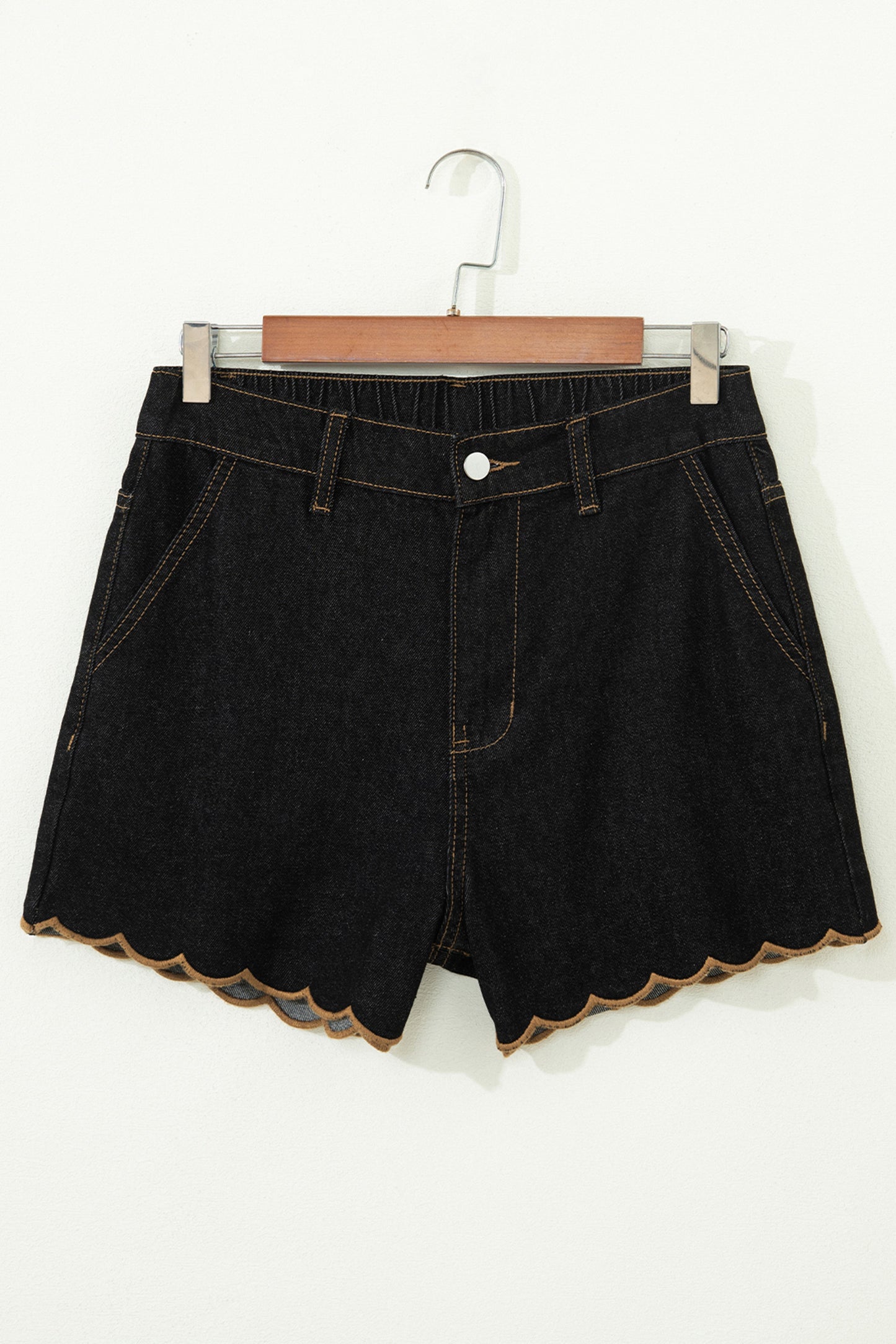 Midnight Social Scallop Shorts