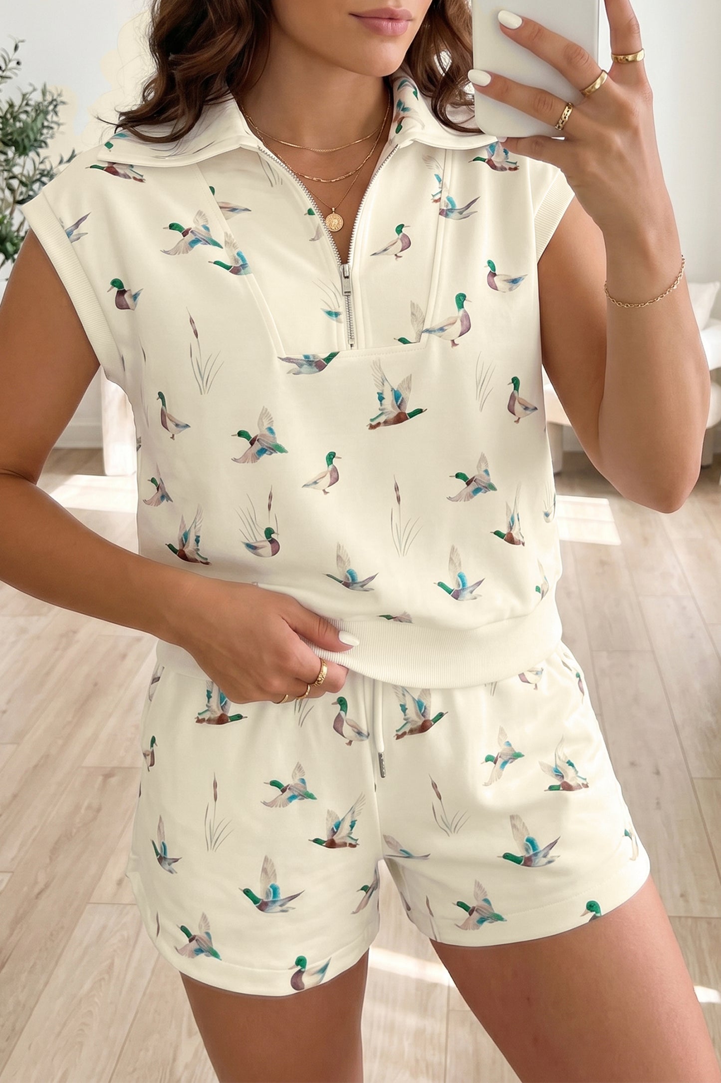 Lakeside Retreat Set