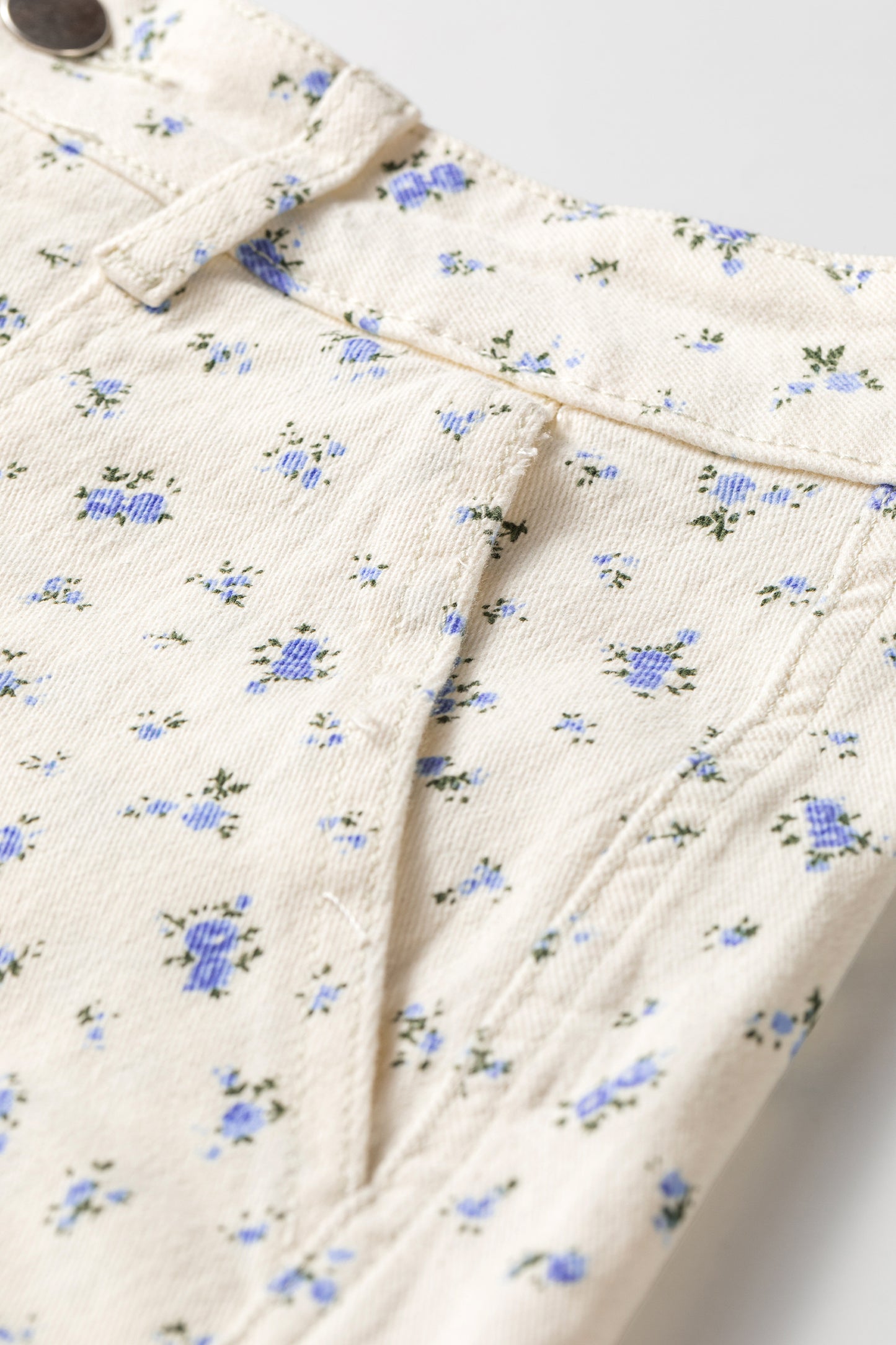 Coastal Wildflower Shorts