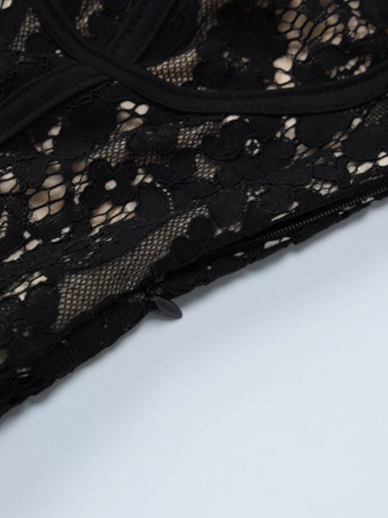 803e35d0d1d2449f8d4cb99519c70e35-Max-Origin