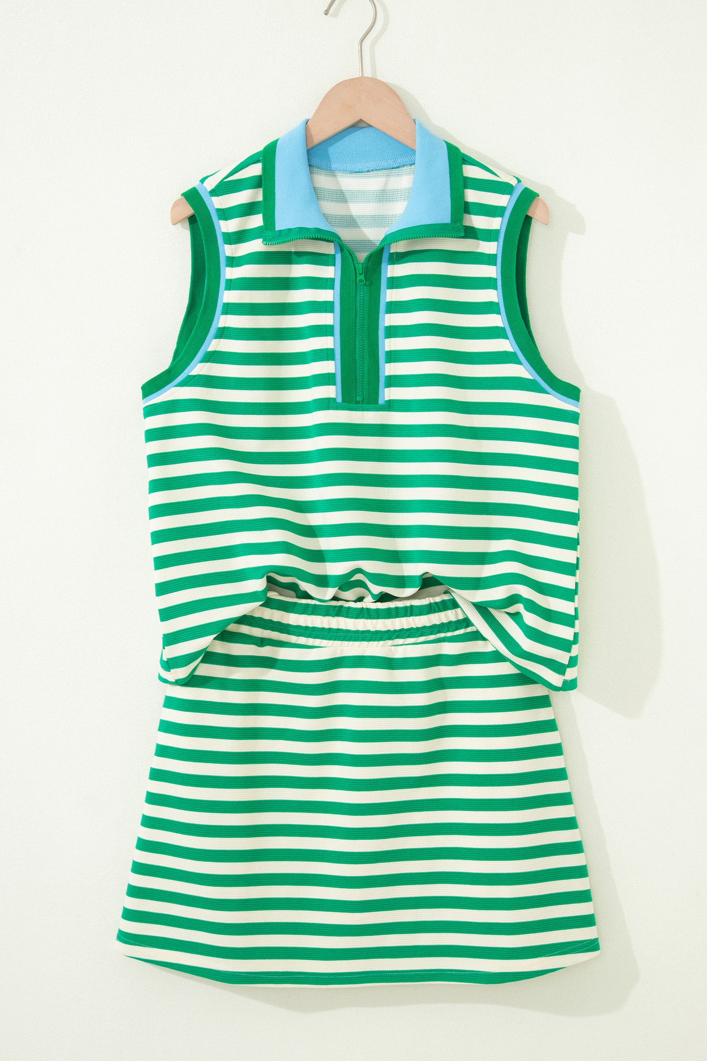Greenport Getaway Set