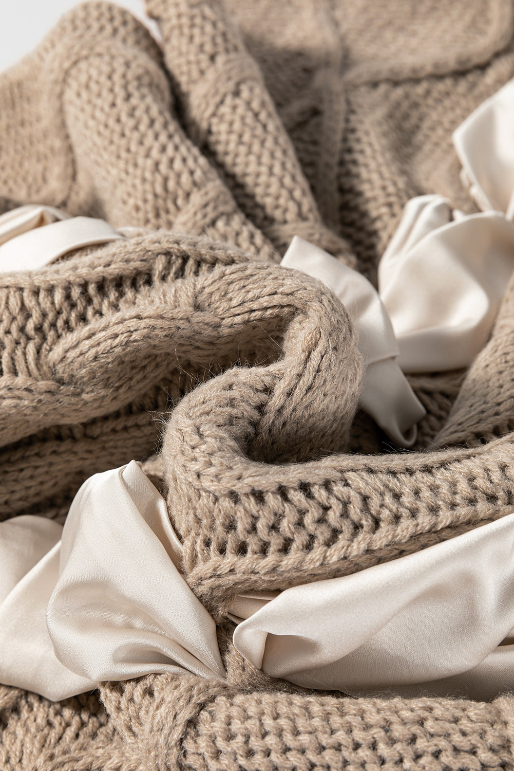 Belle Époque Ribbon Sweater