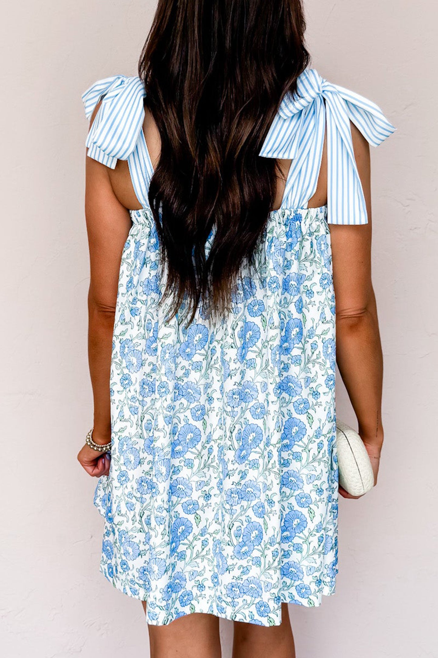 The Coastal Bloom Mini