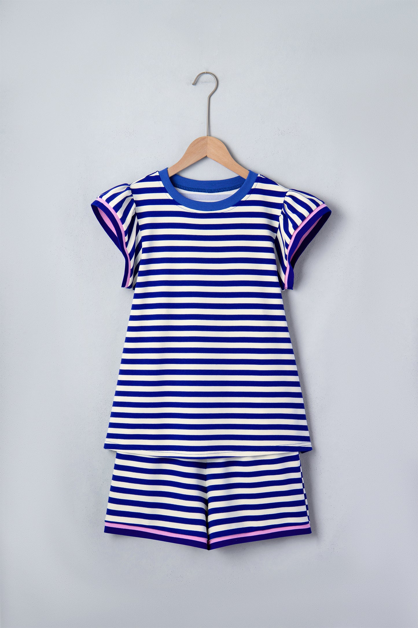 The Coastal Cool Set