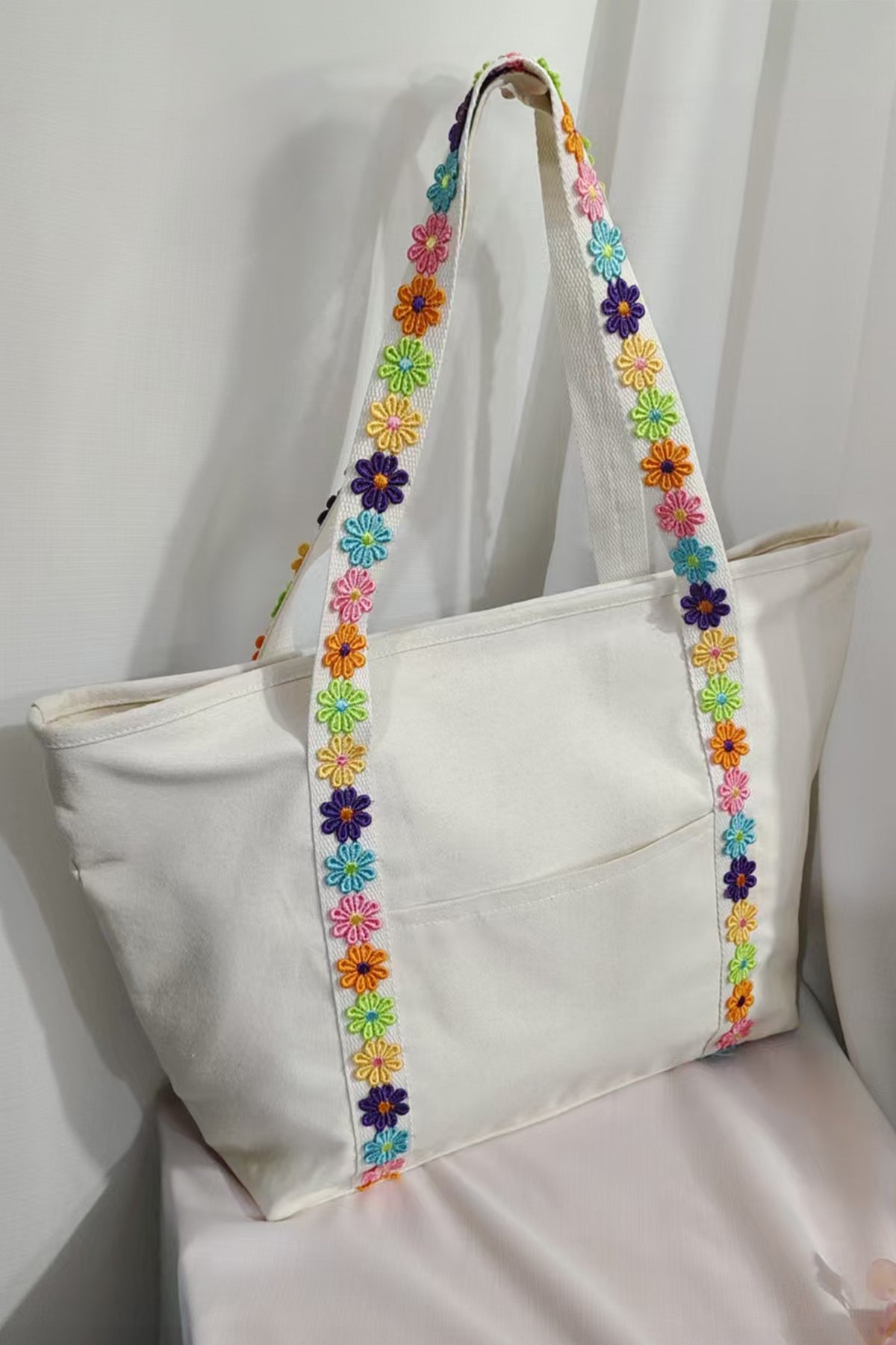 The Happy Daisy Tote
