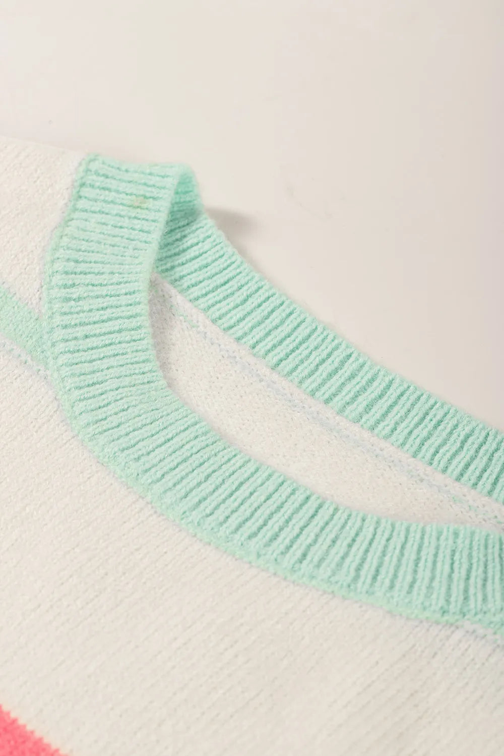 aef186afd2e14c148bc69831384f090b-Max