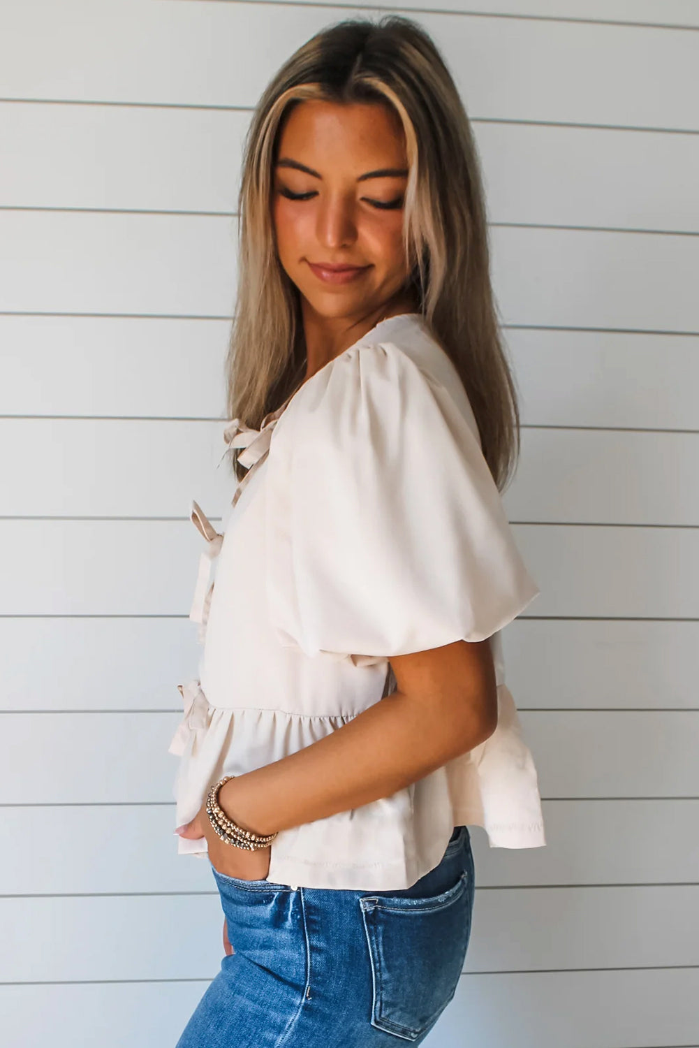 Bow Tie Puff Sleeve Ruffle Hem Blouse