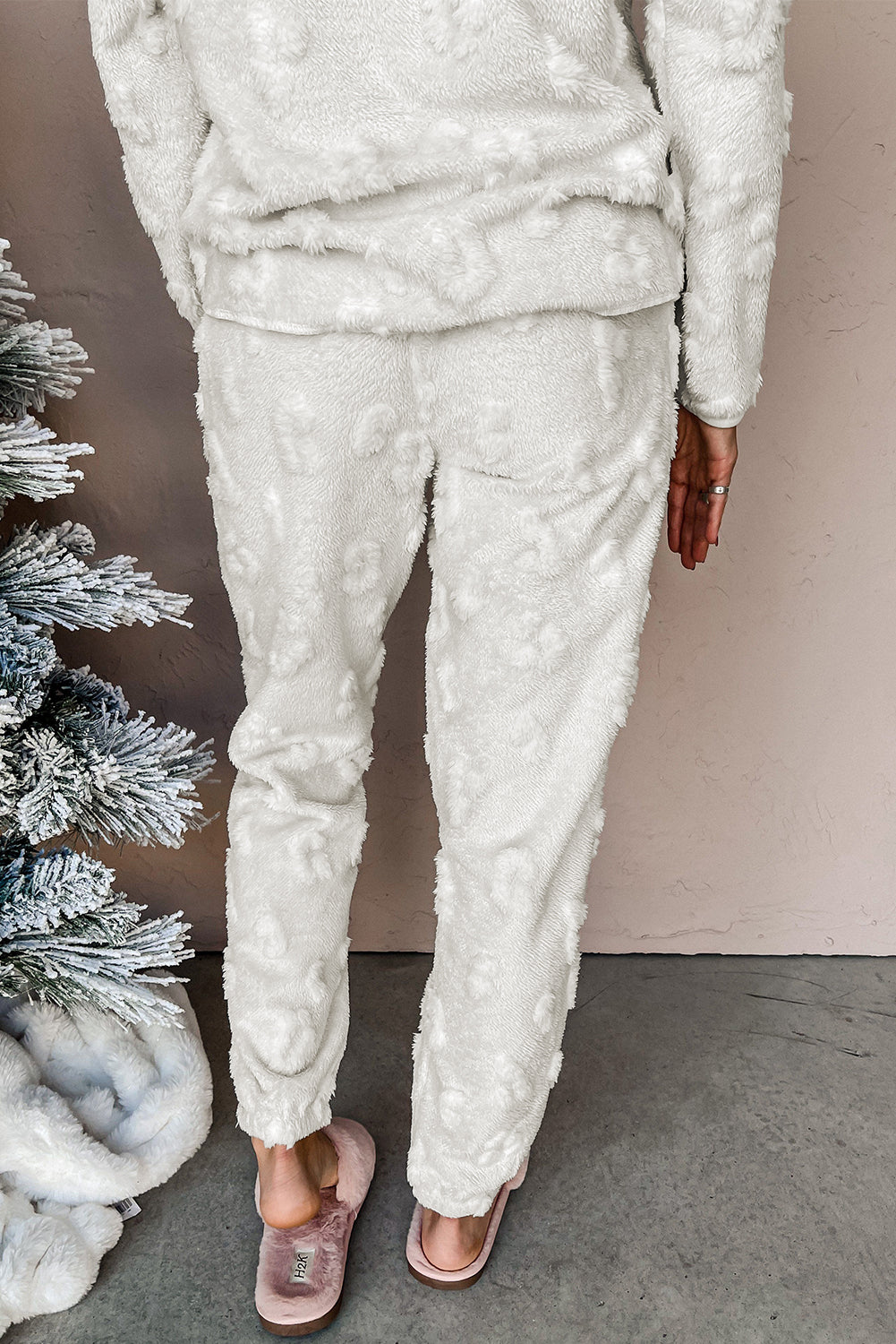 Arctic Cozy Leopard Set