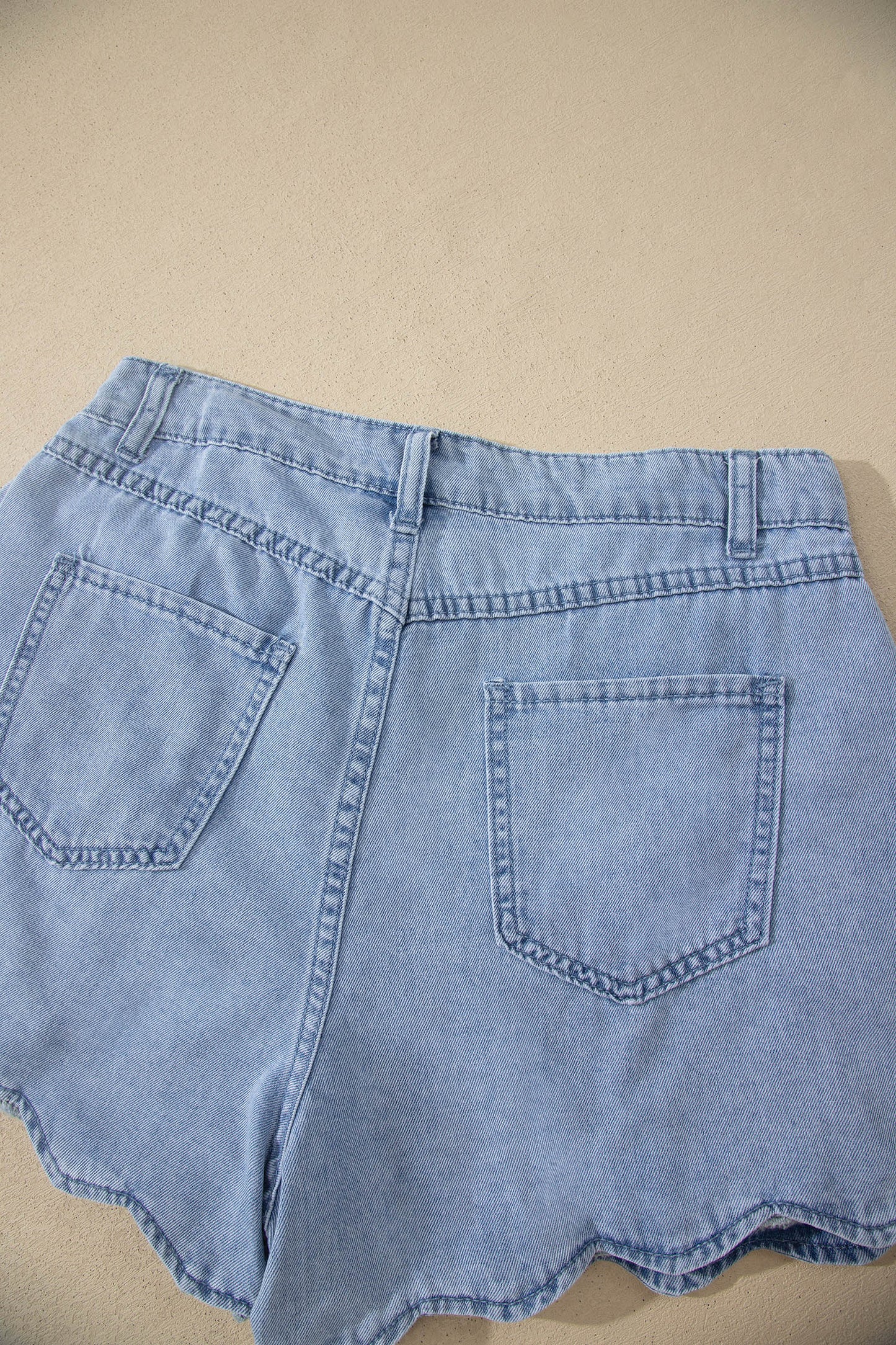 Harbor Breeze Scallop Shorts