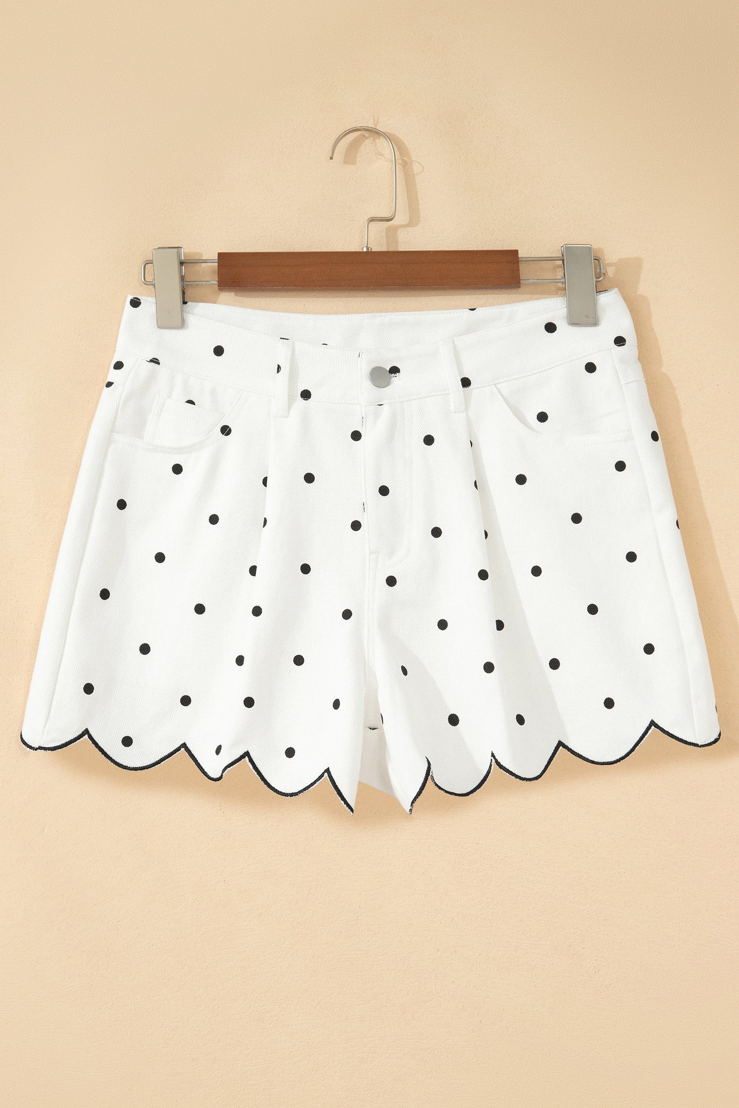Paris Picnic Scallop Shorts