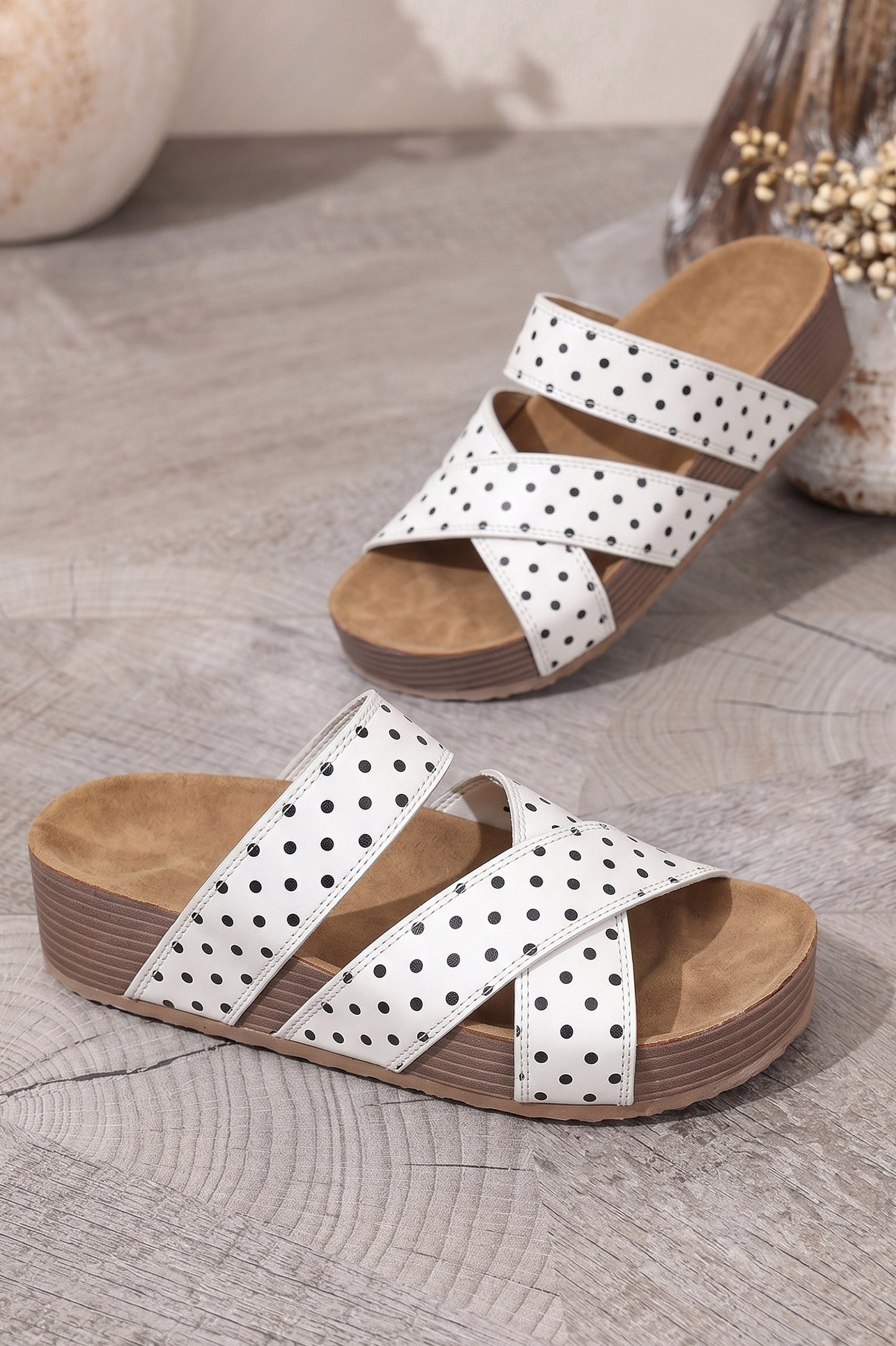 Color black Polka Dot Crossed Band Soft Suede Platform Slippers
