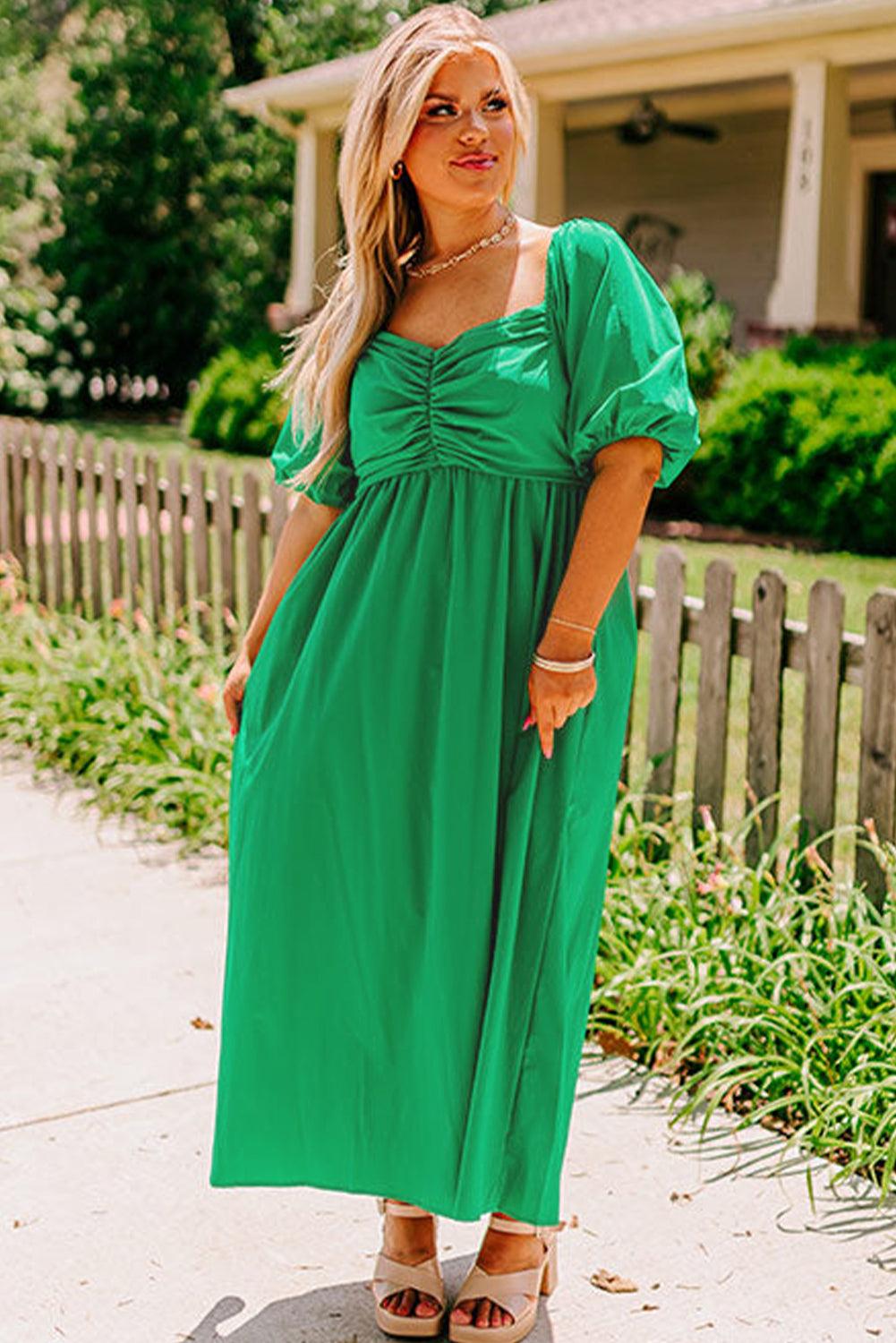 The Emerald Social Maxi