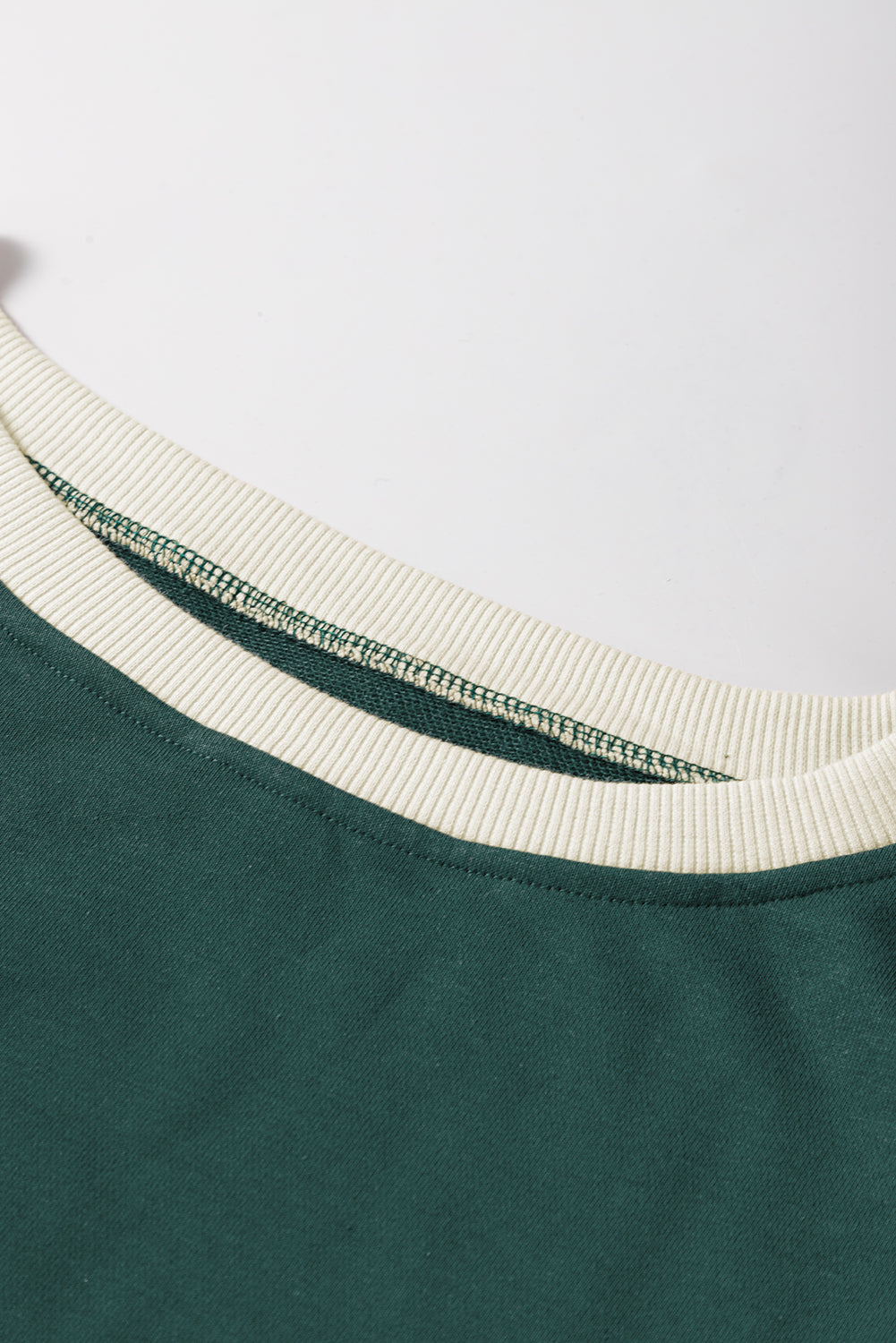 Black Contrast Trim Loose Pullover and Lace-up Waist Skort Set