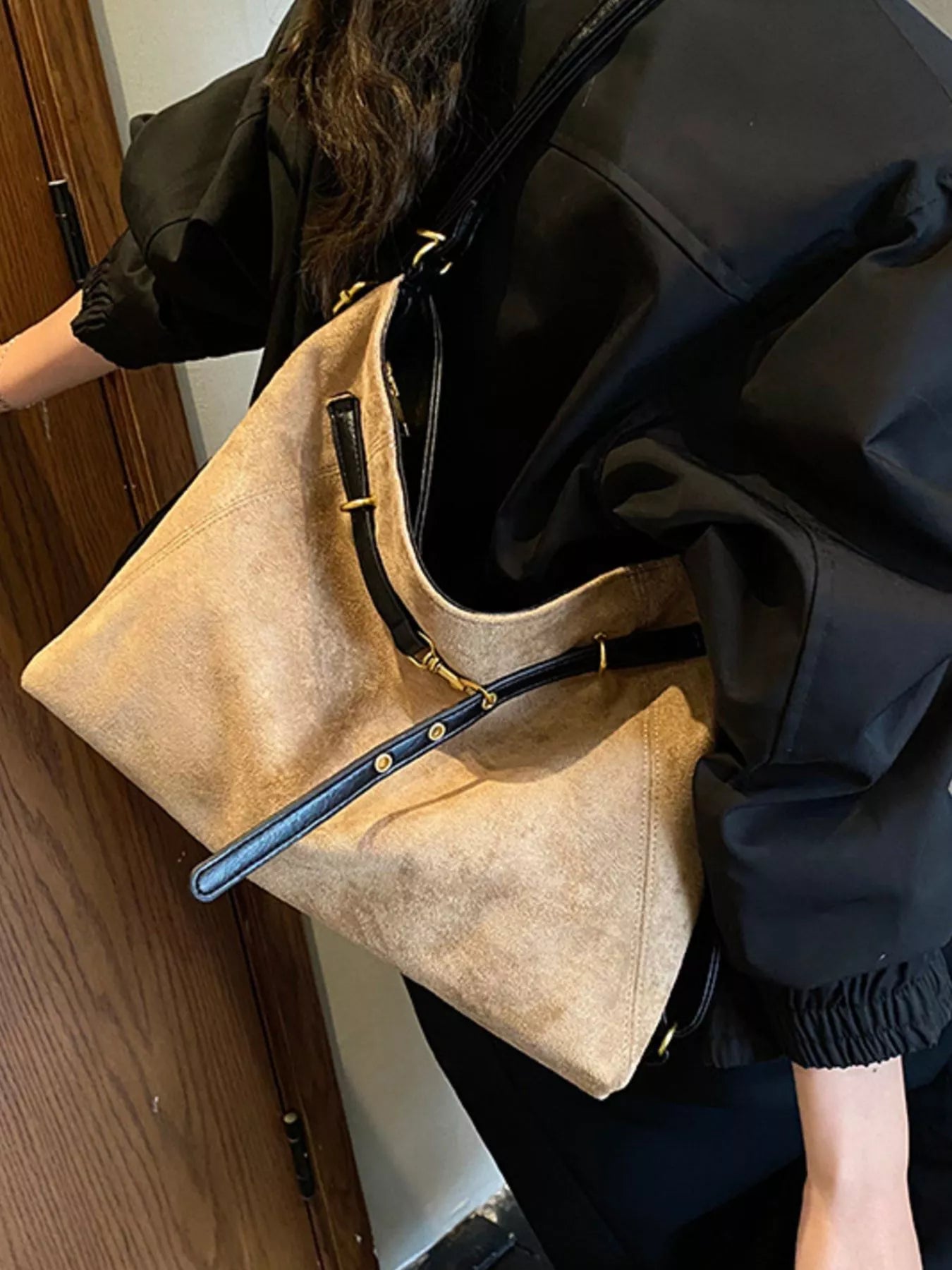 e1aa09bf-8fba-42df-aa34-5057bd349dc8-Max-Origin