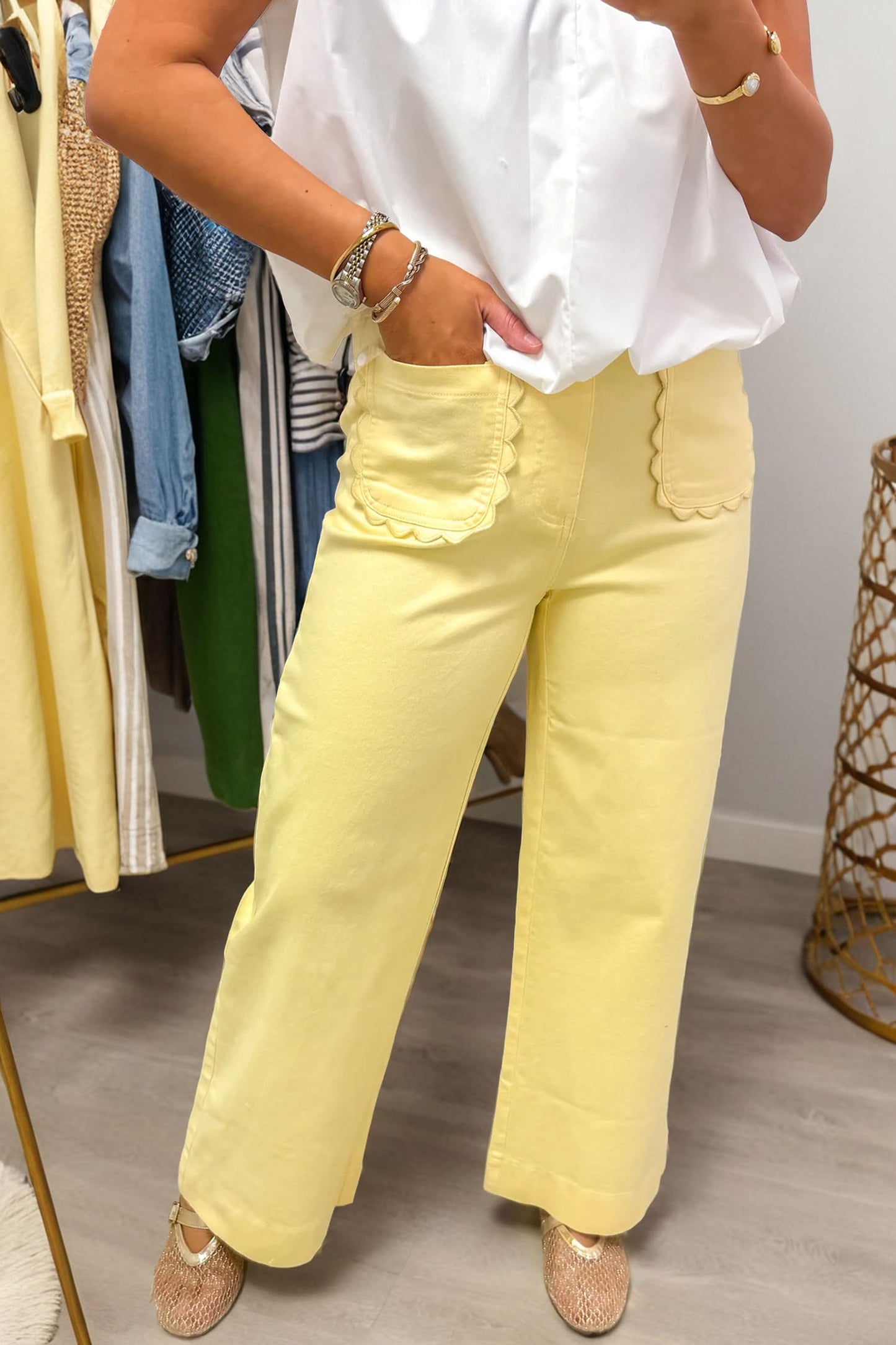 Sunny Day Scallop Pants