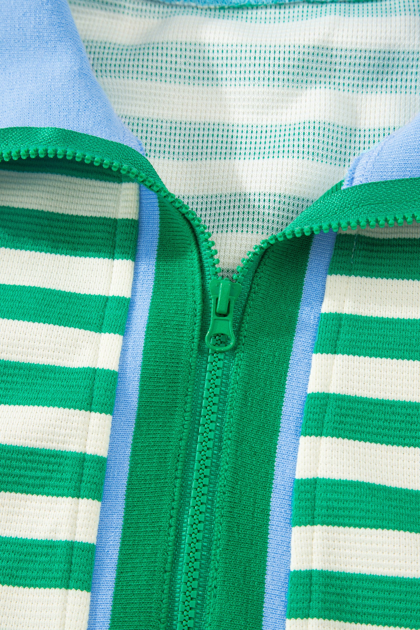 Greenport Getaway Set