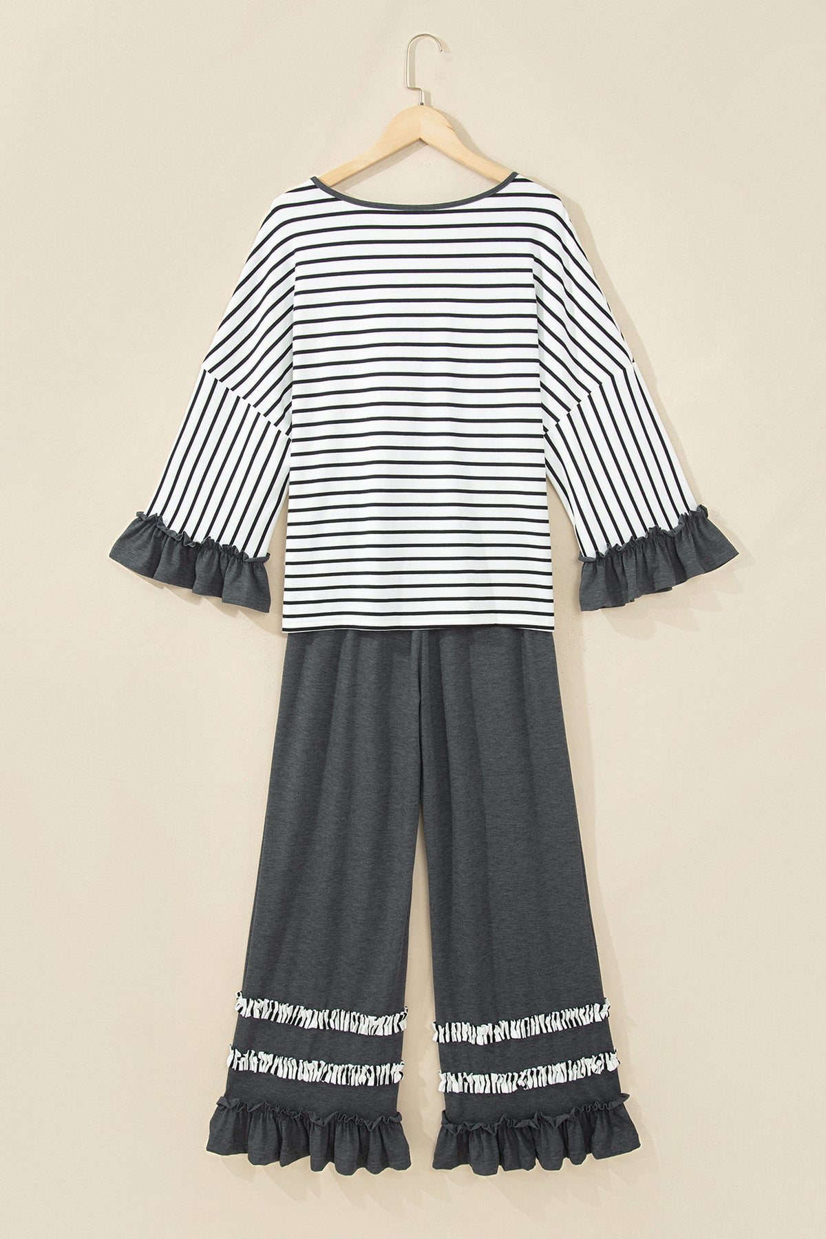 The Café Ruffle Lounge Set