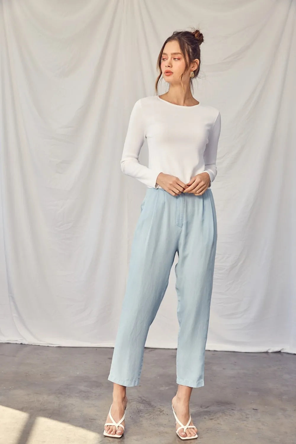 ef464405-4ccc-4206-ba8b-a726b0a64f69-Max