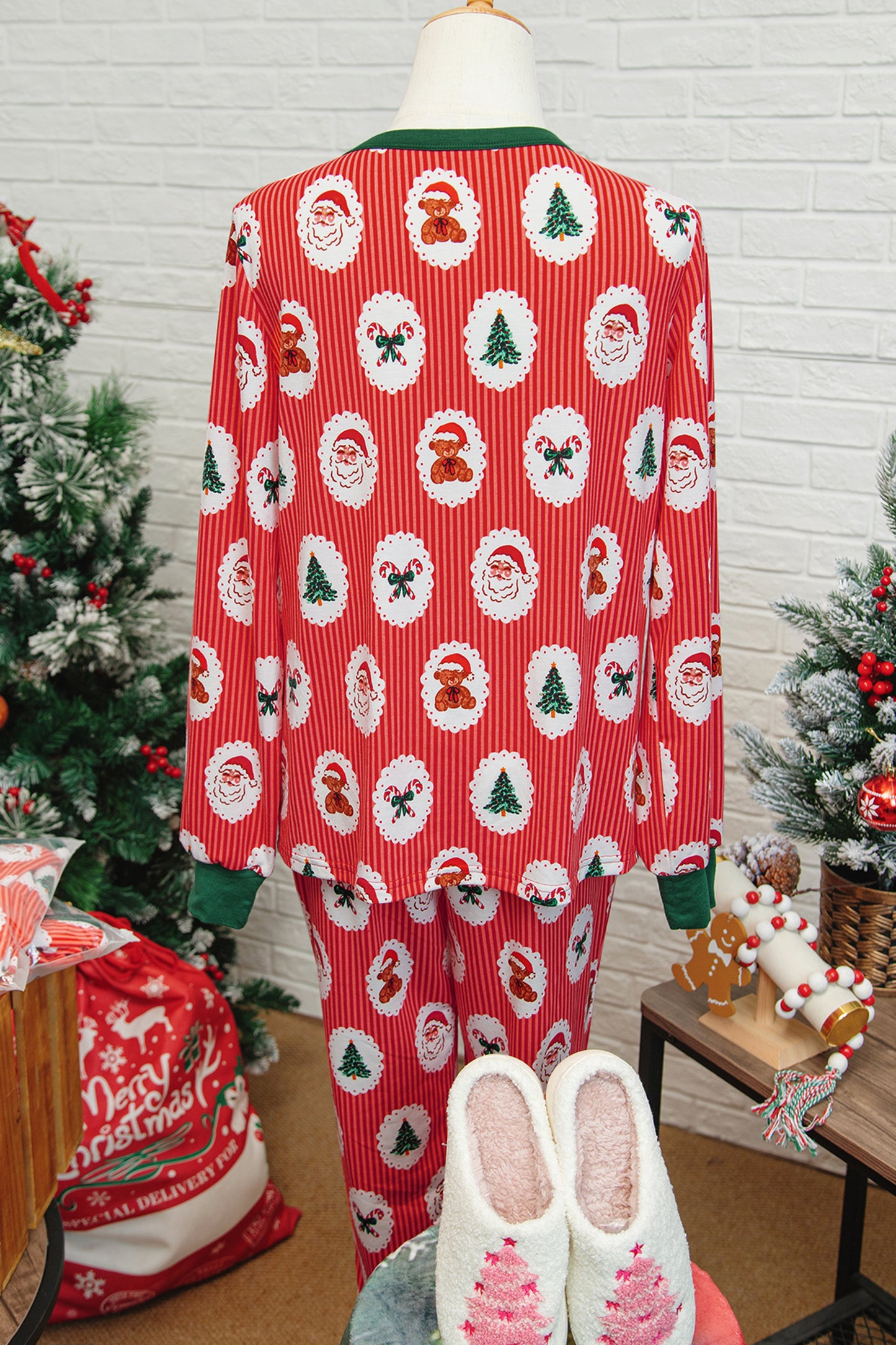 Red Stripe Christmas 2 Piece Lounge Set